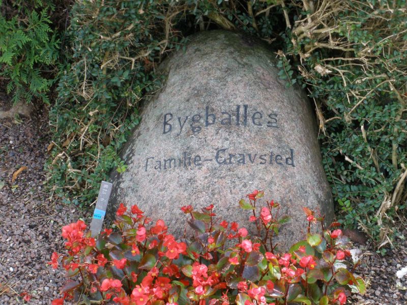 Bygballe's familiegravsted.JPG